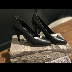 Gucci black pumps sz37